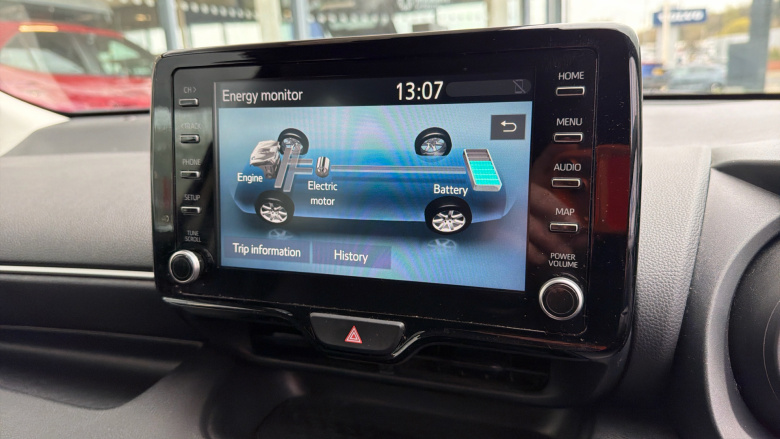 Toyota Yaris 1.5 Hybrid Design 5dr CVT Hybrid Hatchback